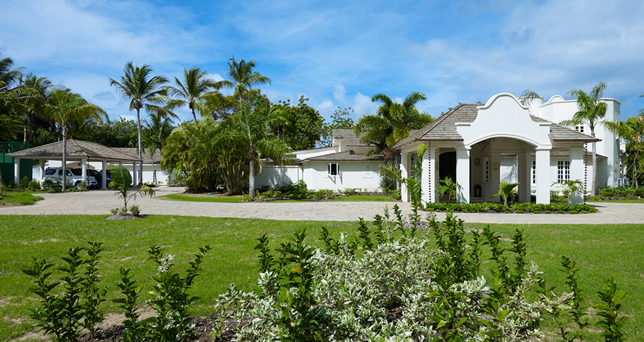 Casablanca - Gorgeous Exterior 