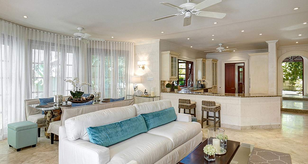 Claridges 6 - Comfortable Living Area