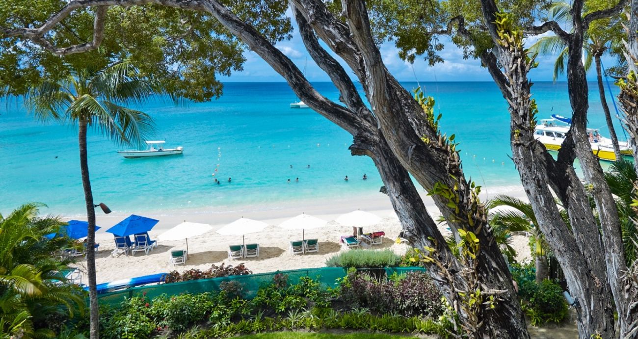 Coral Cove 7 Luxury Condo Paynes Bay Barbados Villas