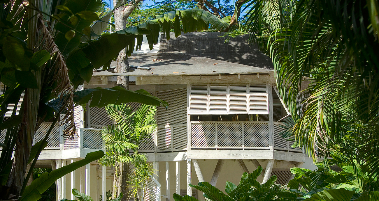 Landmark - Great Exterior