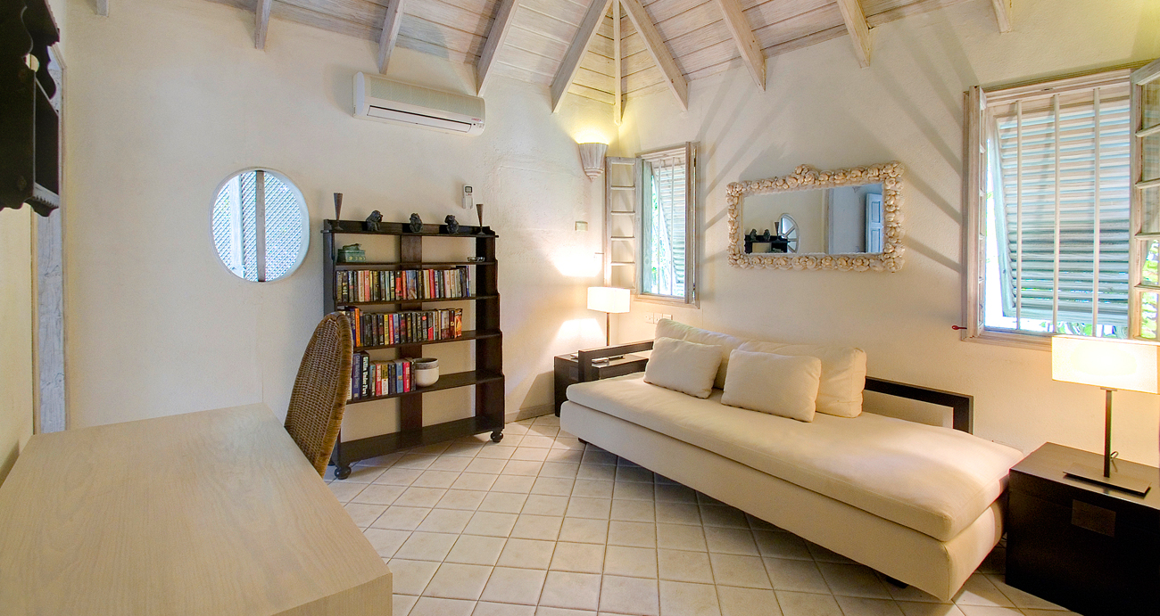 Landmark - Gorgeous Living area