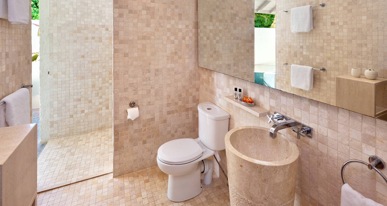 Tom Tom - Lovely Bathroom