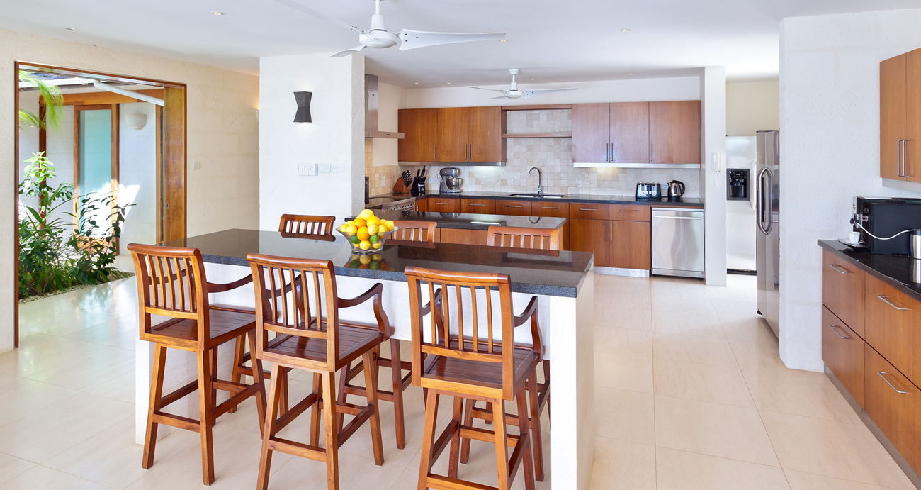 Tom Tom - Well Equipped Kitchen